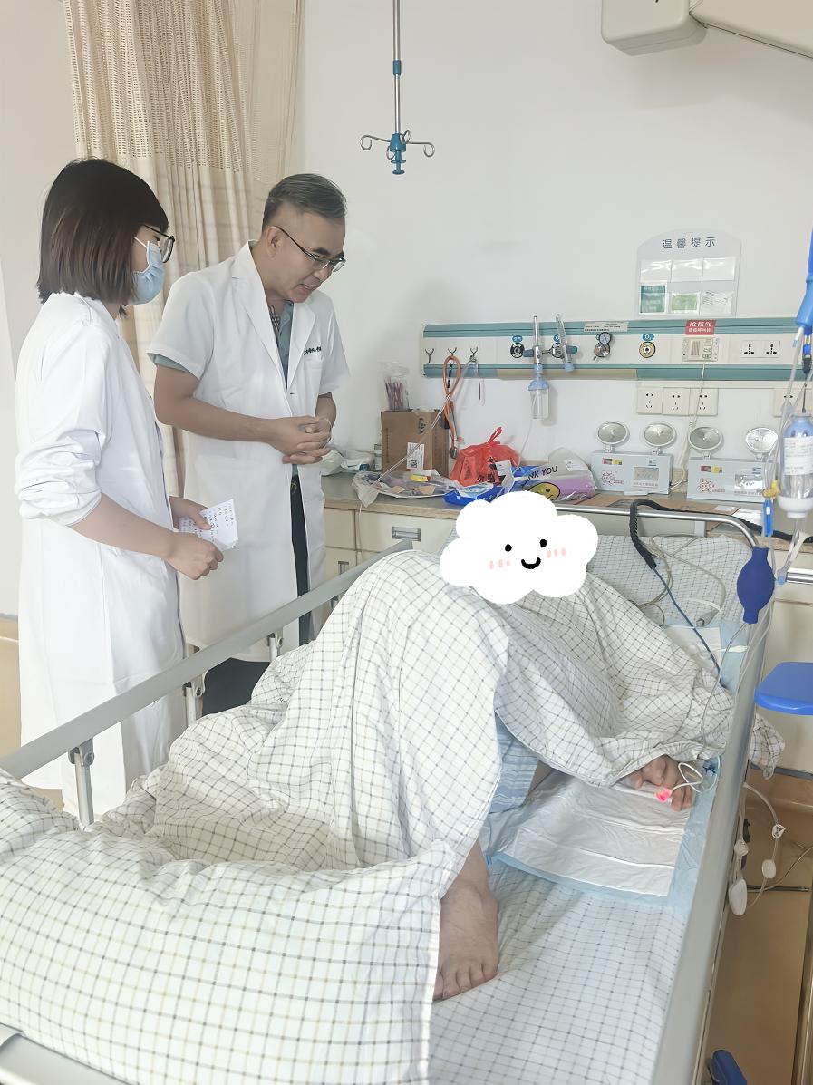 在很多人的认知里，肺癌是“老烟枪”的专利。然而一个不容忽视的现实是，在肺癌的发病