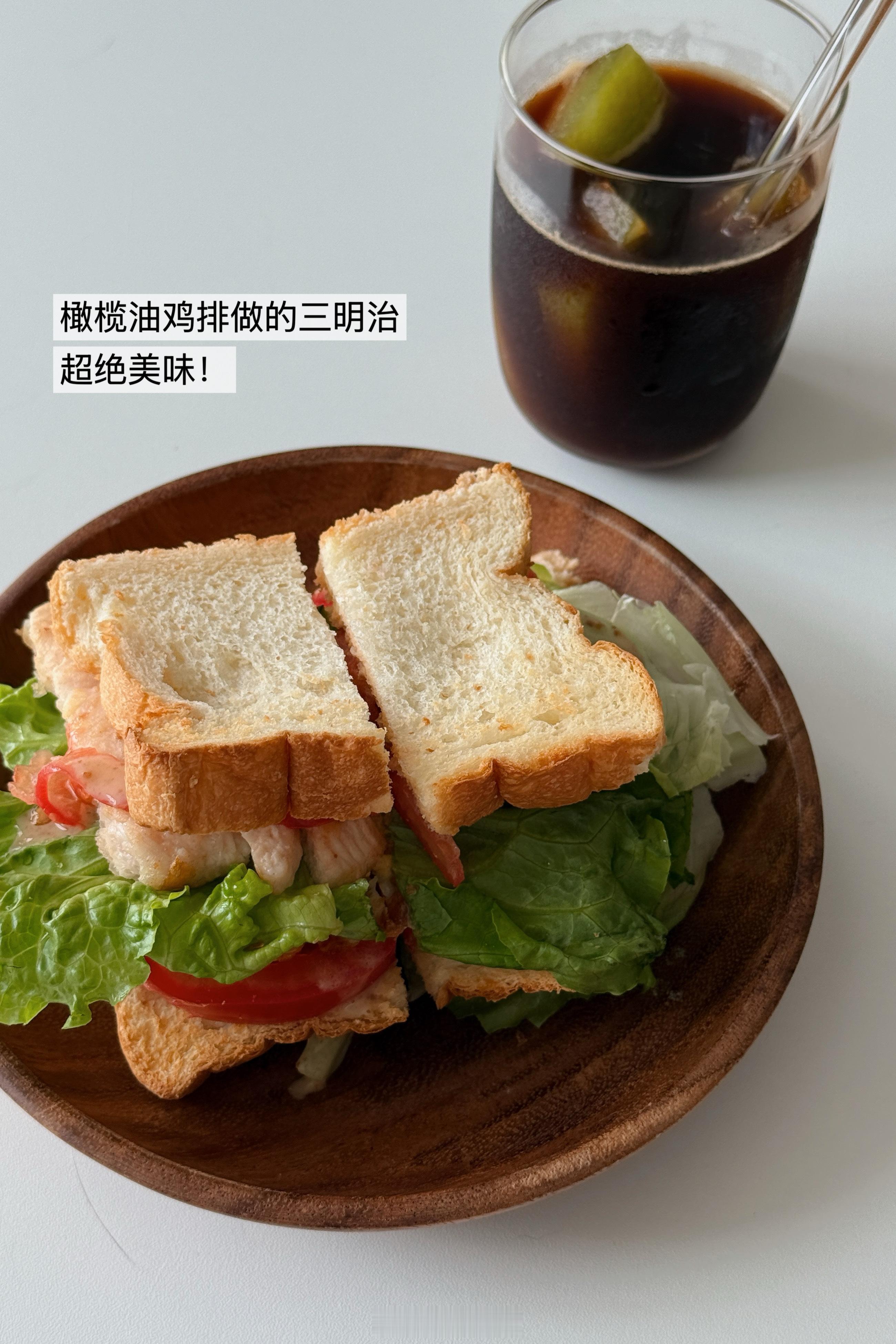 最近的早餐思路之一：春饼卷万物🫓已经很久很久没点外卖，给自己鼓掌 