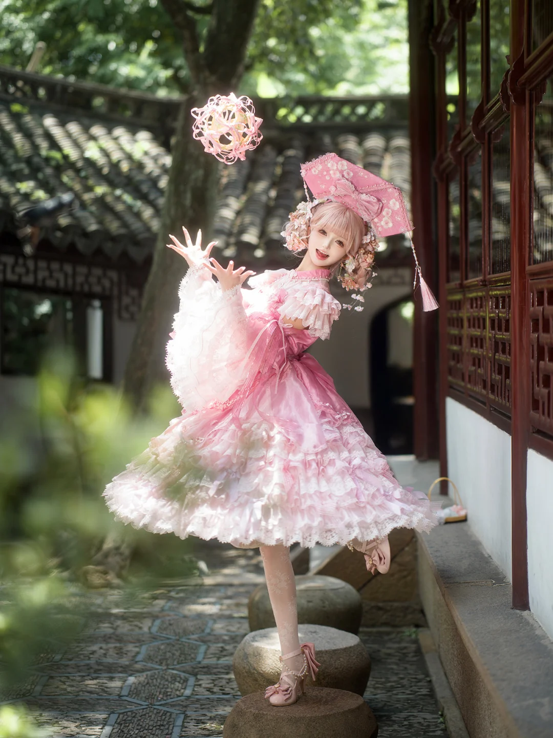 “哇！被这个小格格可爱到了✨”