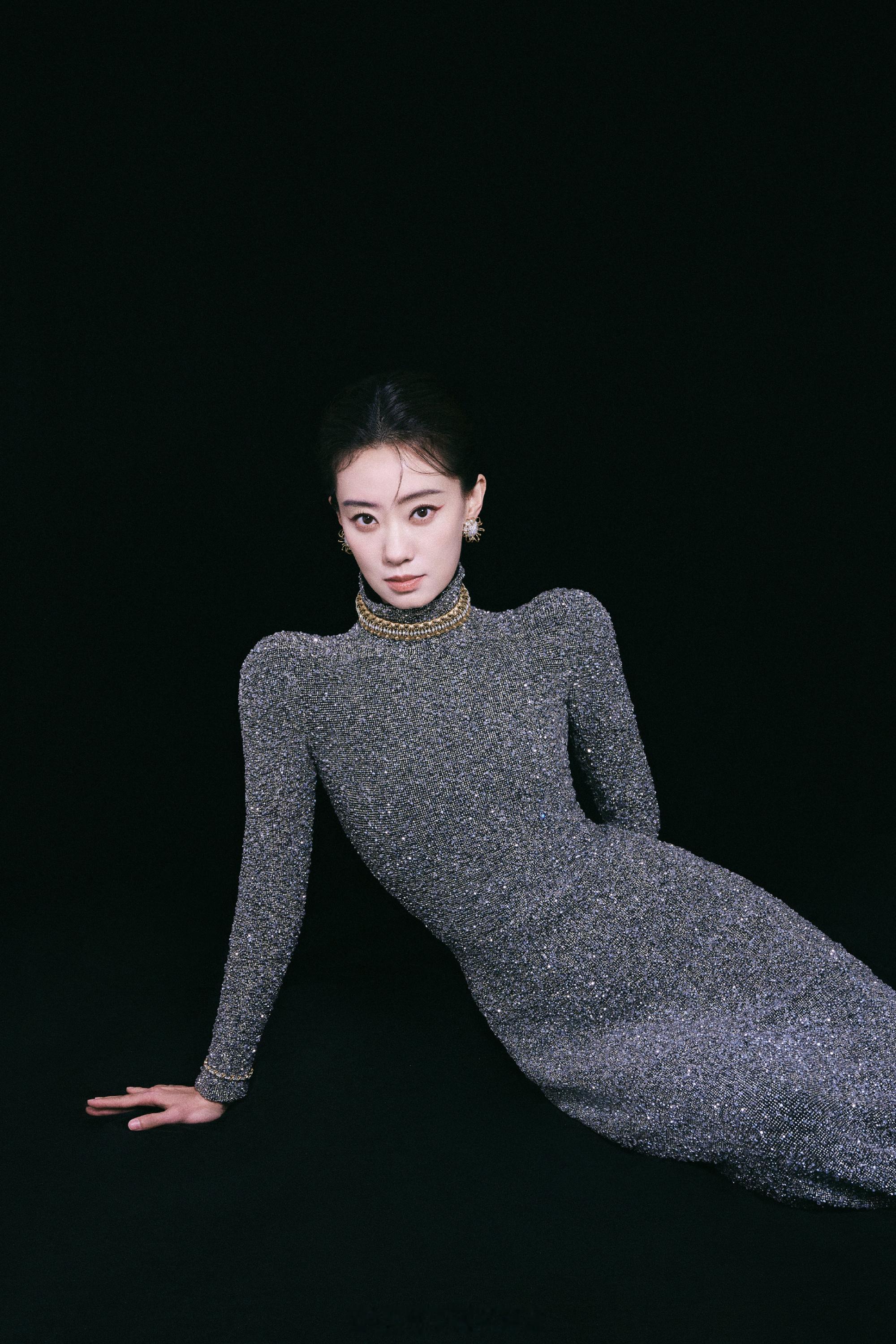 张小斐闪亮大气 