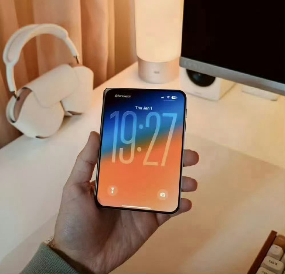 史上最贵iPhone要来了 这个大小，我的手刚刚好耶～