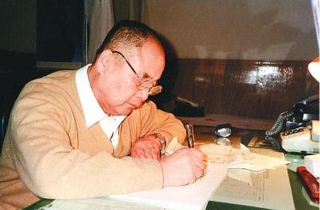 1969年，李德生到北京参加会议，毛主席亲自点名时当场询问：哪个是李德生？
19