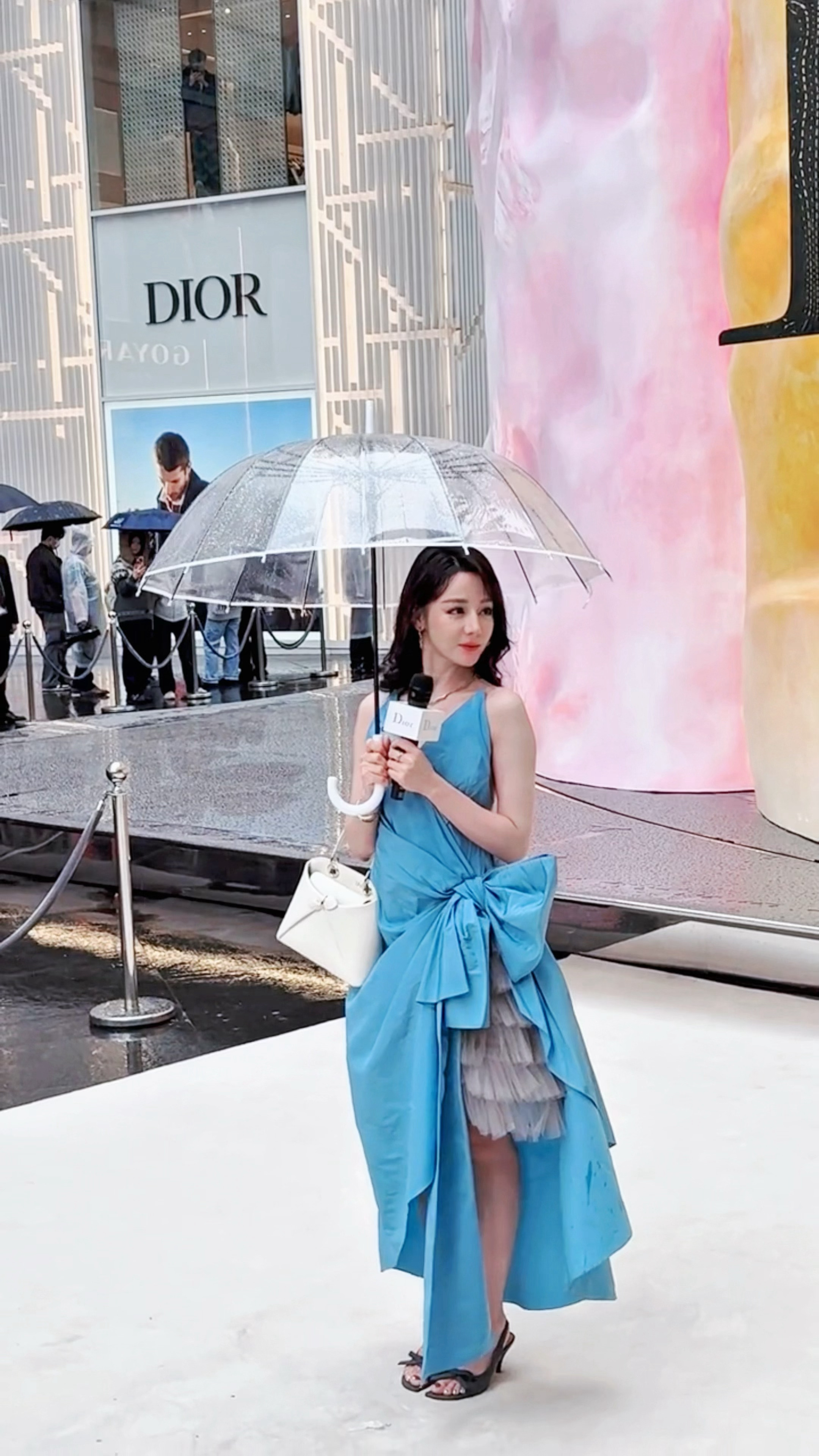 迪丽热巴南京迪奥线下活动怦然心动巴