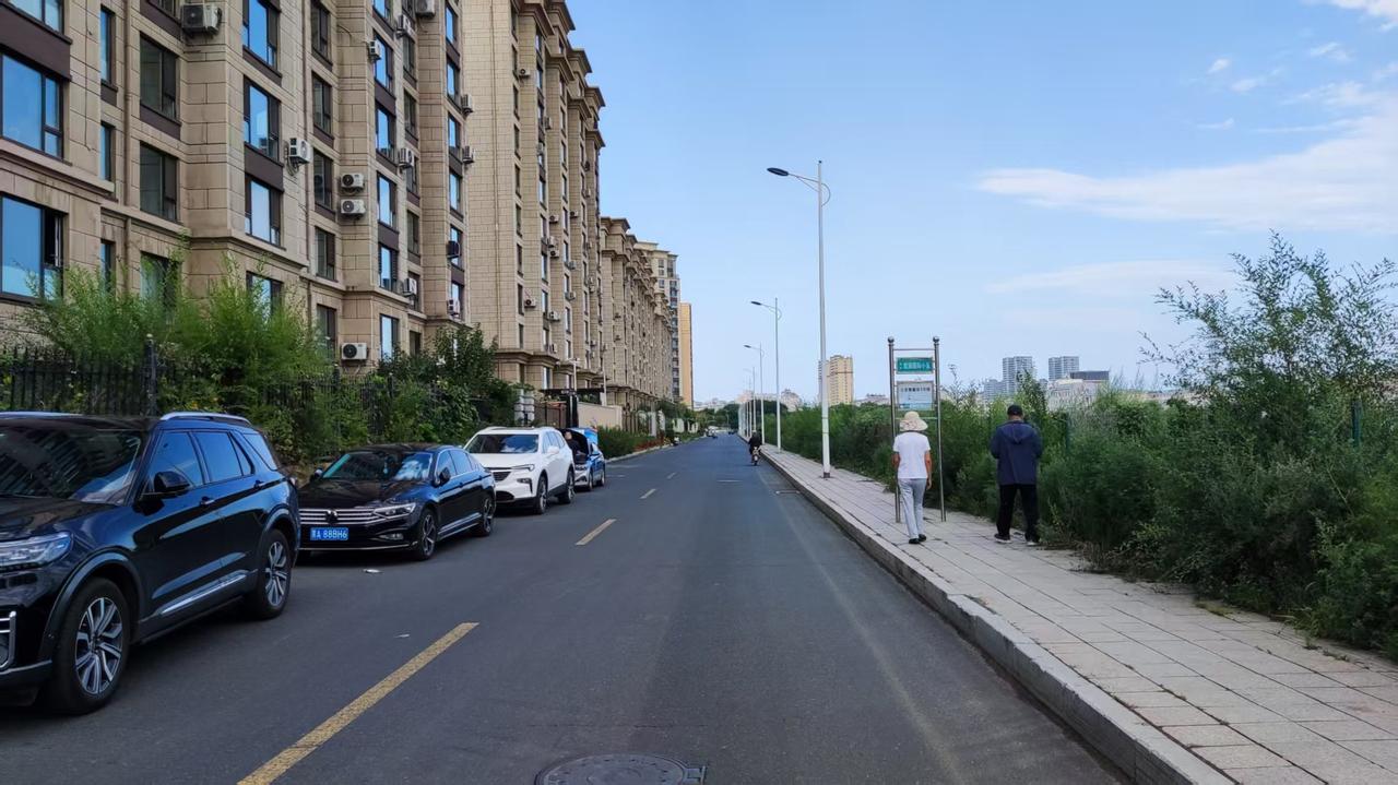 黄曲霉素菌是造成一家三口过早离世的原因
初冬的小雪给大地铺上银色的盛装，大雁等各