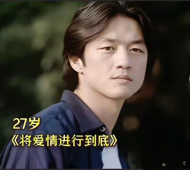 李亚鹏那时候好帅。
浓眉大眼，意气风发，英姿勃发，又是科班出身，中央戏剧学院高材