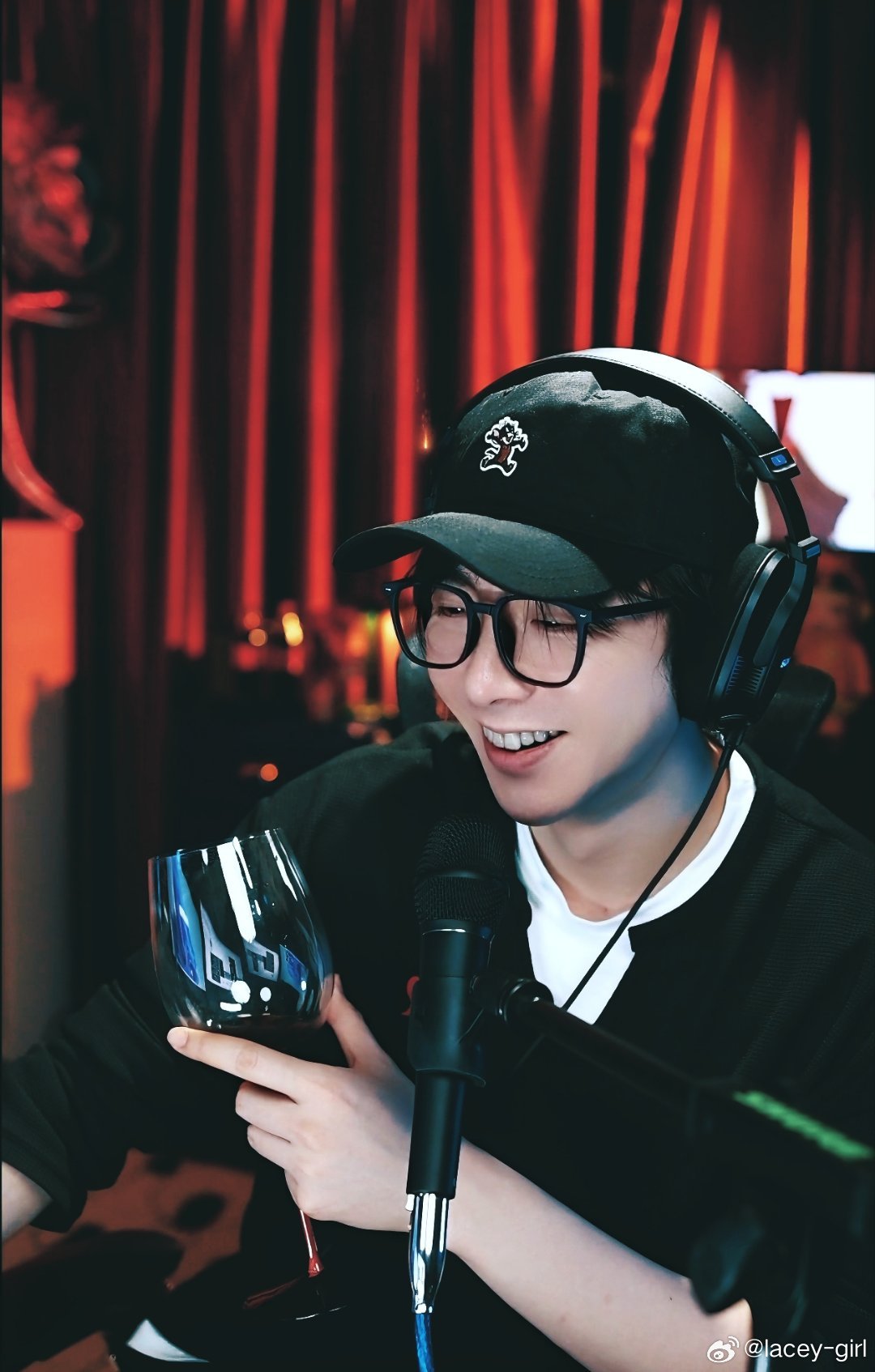 刘宇宁献唱冰湖重生主题曲追风｜腾讯音乐由你榜 | 摩登兄弟每一首歌都是你刘宇宁 