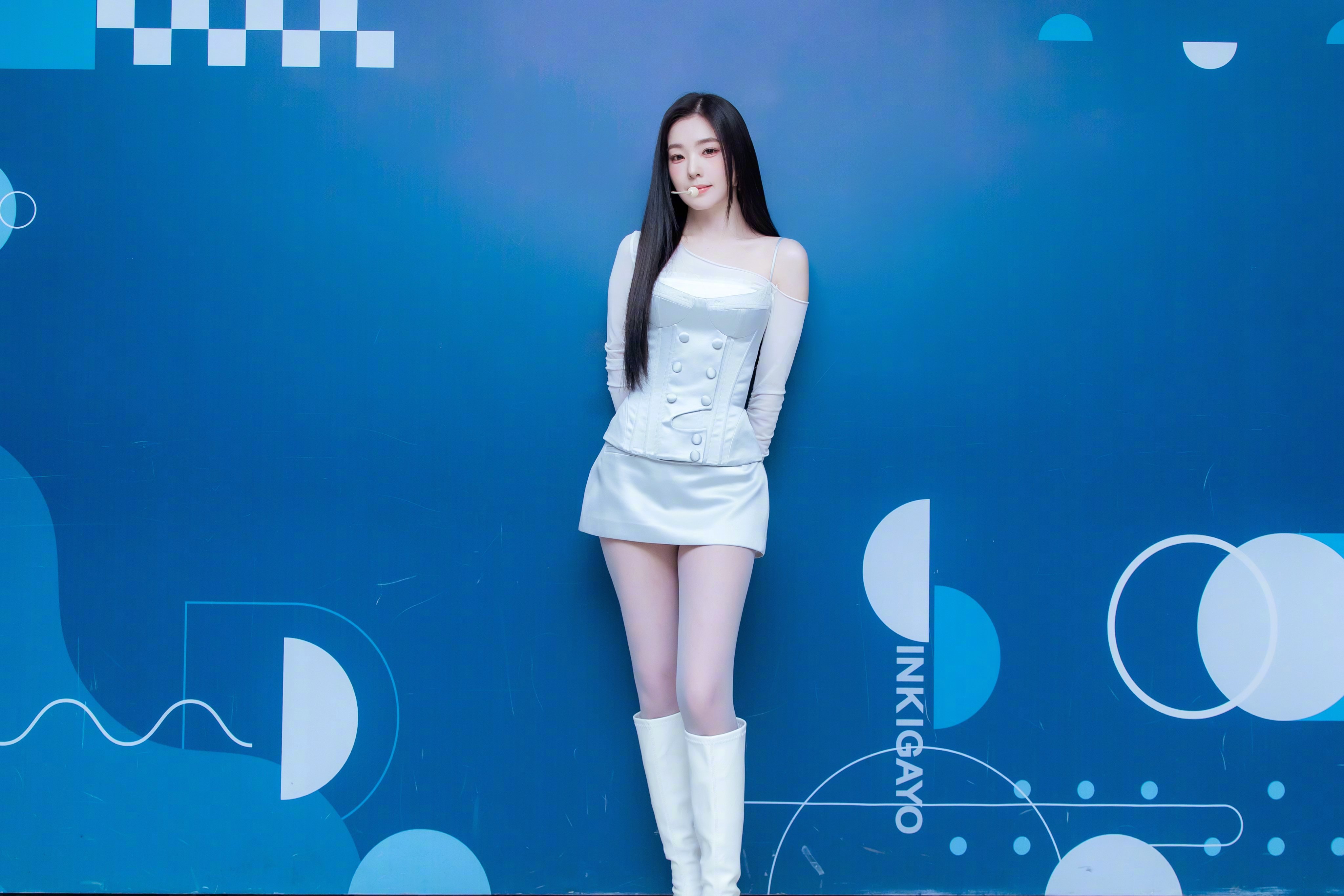 【Twi】今日份SBS"人气歌谣"部分艺人舞台装，期待稍后的精彩舞台！Irene