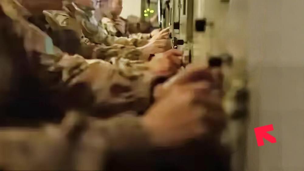 东部战区沿海阵地太让人安心了！导弹全时竖立待命，雷达昼夜不停转，战士们3分钟就能