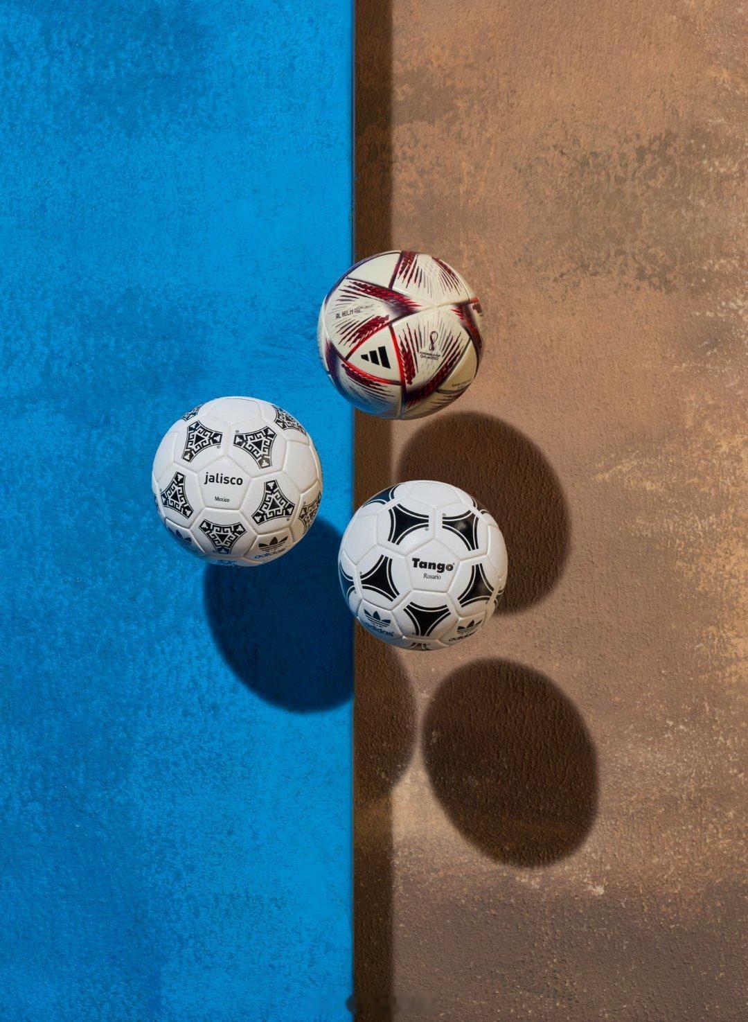 阿迪达斯推出的这款独家系列真是太美了！它包含一套迷你足球，分别代表阿根廷赢得的三