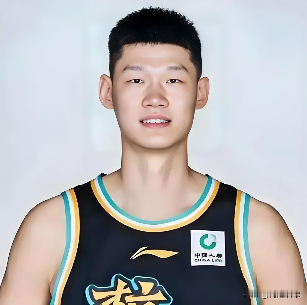 CBA常规赛第22轮得分前10的本土球员一览：

01、上海的偰李永炜，26分1