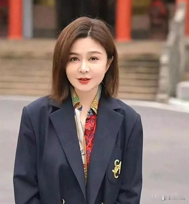 【63岁关之琳生图吊打20岁爱豆！香港初代神颜杀疯了】
 
你们知道吗 ?  6