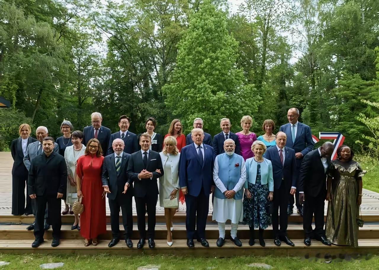 G7峰会变“修罗场”！特朗普一顿操作猛如虎，一口气得罪两位女领导人

刚闭幕的G
