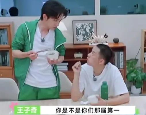 张新成真的没想到！
7月16日，张新成突然引发了热议，原来是王子奇问张新成他是不
