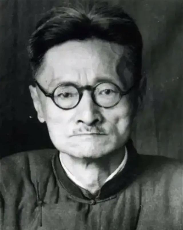 话说1928年那会儿，国内的局势就跟煮沸的粥一样，翻滚不定。北伐刚结束不久，蒋介