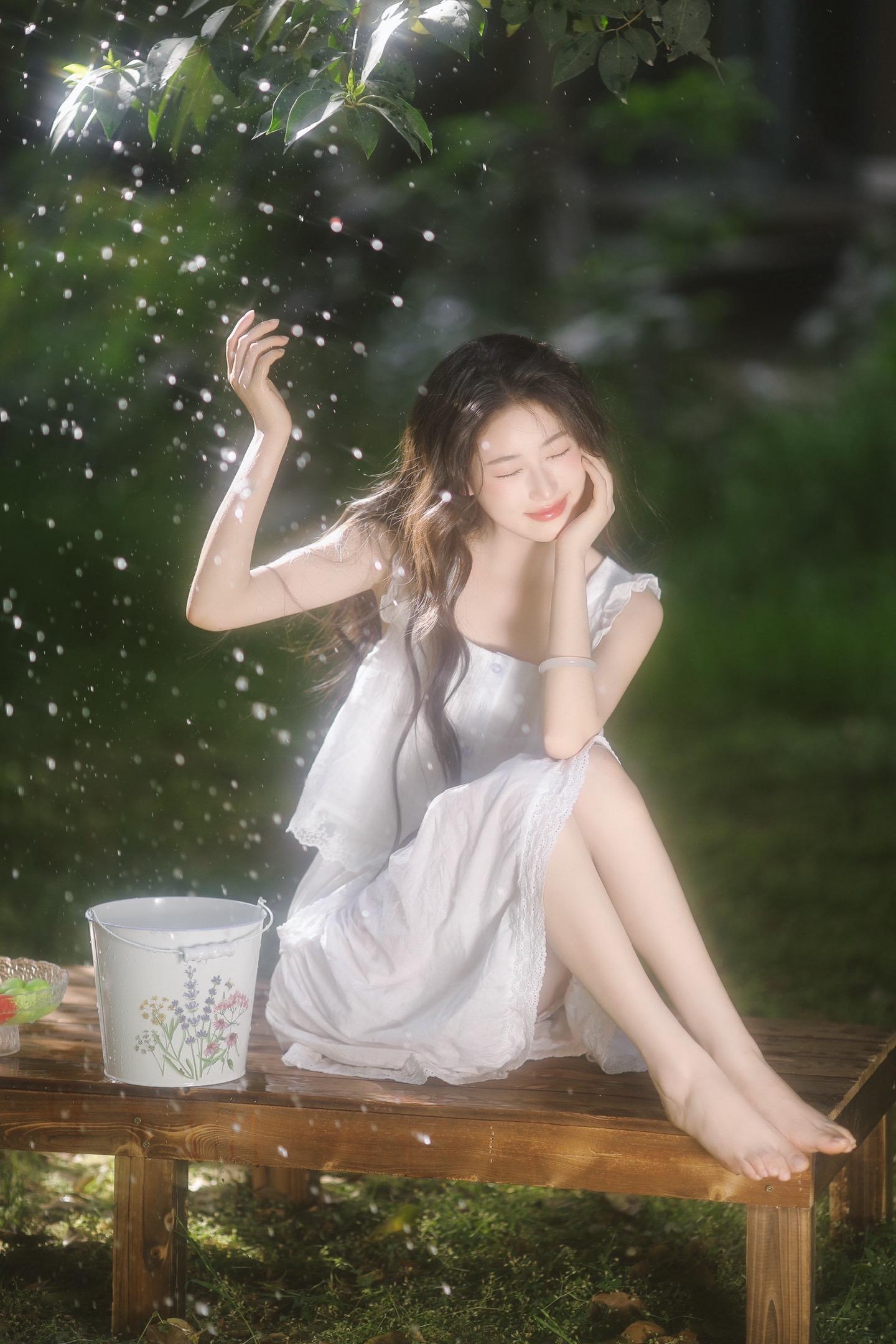 绿意翻涌成夏✨。