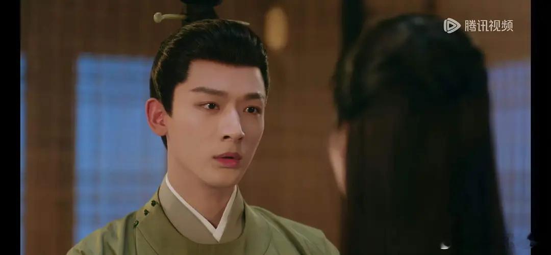 常华森连张晚意都压不了，同时期拍的白月梵星还能压敖瑞鹏吗 ​​​