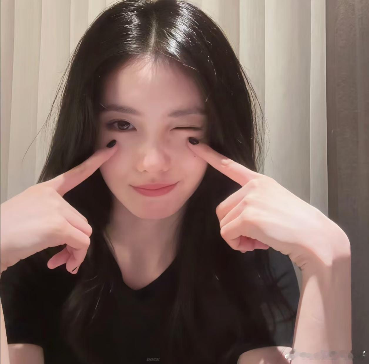 刘浩存出道五周年工作室发文刘浩存出道五周年了 五载同行，见证成长！刘浩存用五年时