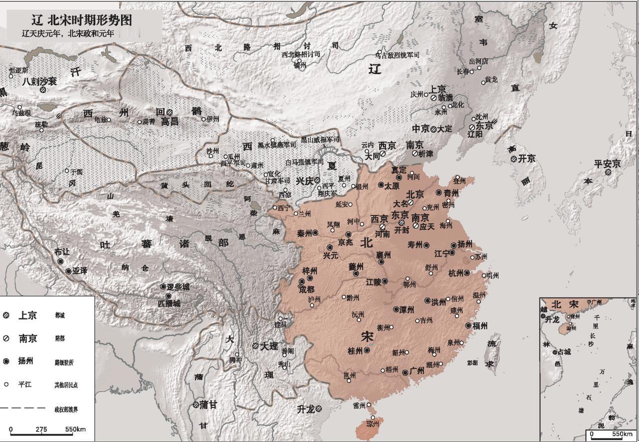北宋强大,还是南宋强大?
强大与否要看时间段。联系起来说，南宋的前期弱于北宋前期