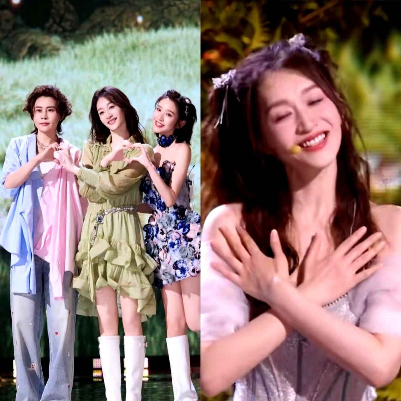 那晚《浪姐》播到《心愿便利贴》时，弹幕一瞬炸开。
李小冉以优雅示人多年，却在这个