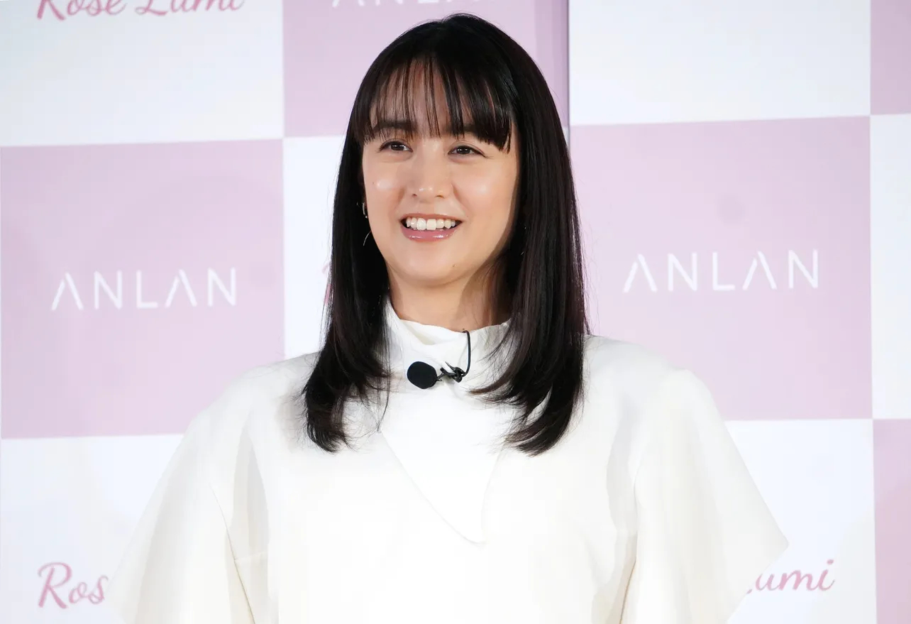 日娱新闻山本美月 演员山本美月于7月13日在东京都内举办的 Beauty Tec