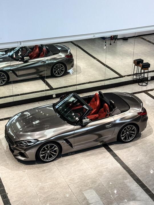 再次被银色帅爆了啊！被强化了宝马原厂色