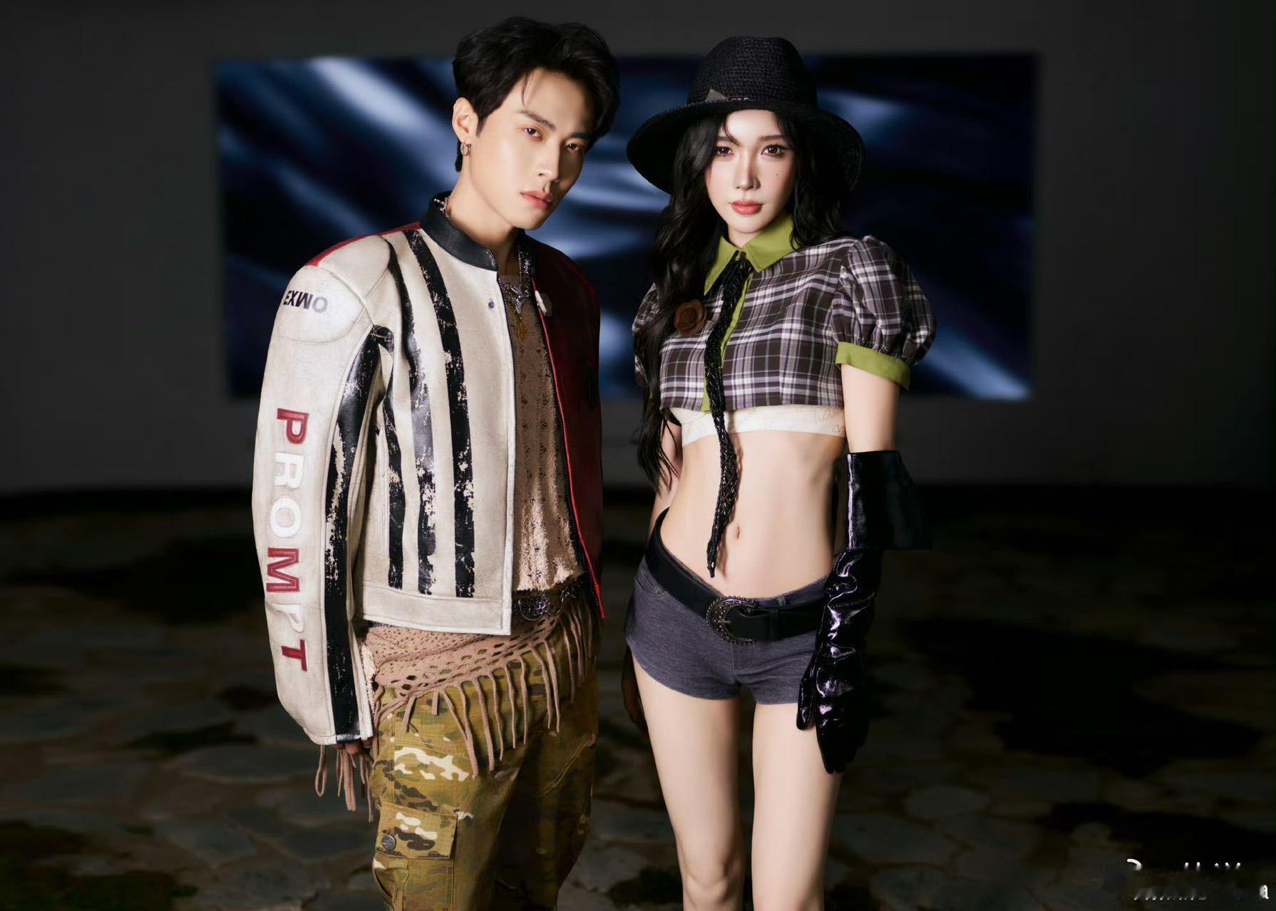 戴燕妮ICE对唱全自动运镜 戴燕妮ICE同台对唱太绝！全自动运镜跟着两人节奏走，