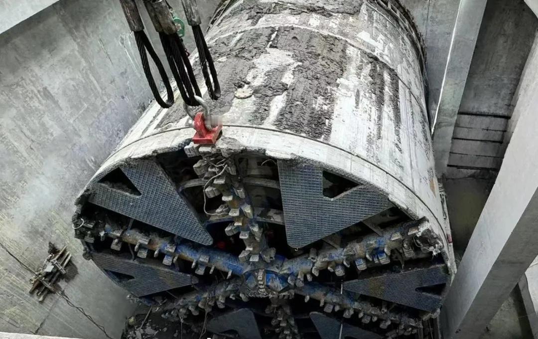 【地铁建设】区间贯通+盾构始发+基坑封底：市域嘉闵线多个项目迎建设新进展。详见：