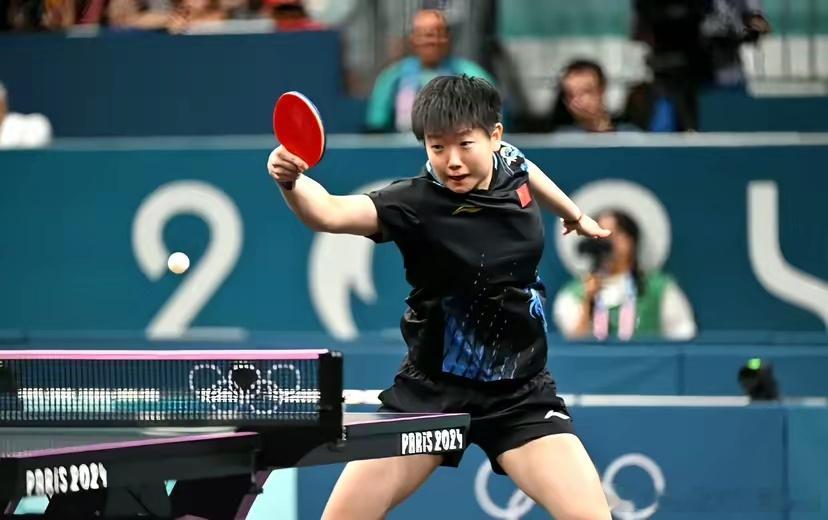 卫冕成功！孙颖莎2-4陈梦，8大“没想到”1、没想到，陈梦第一个发球“自杀”了2