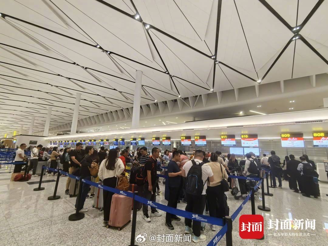 【#五一出境游泰国仍是热门# 你准备去哪？】“五一”假期临近，出游热度持续高涨。