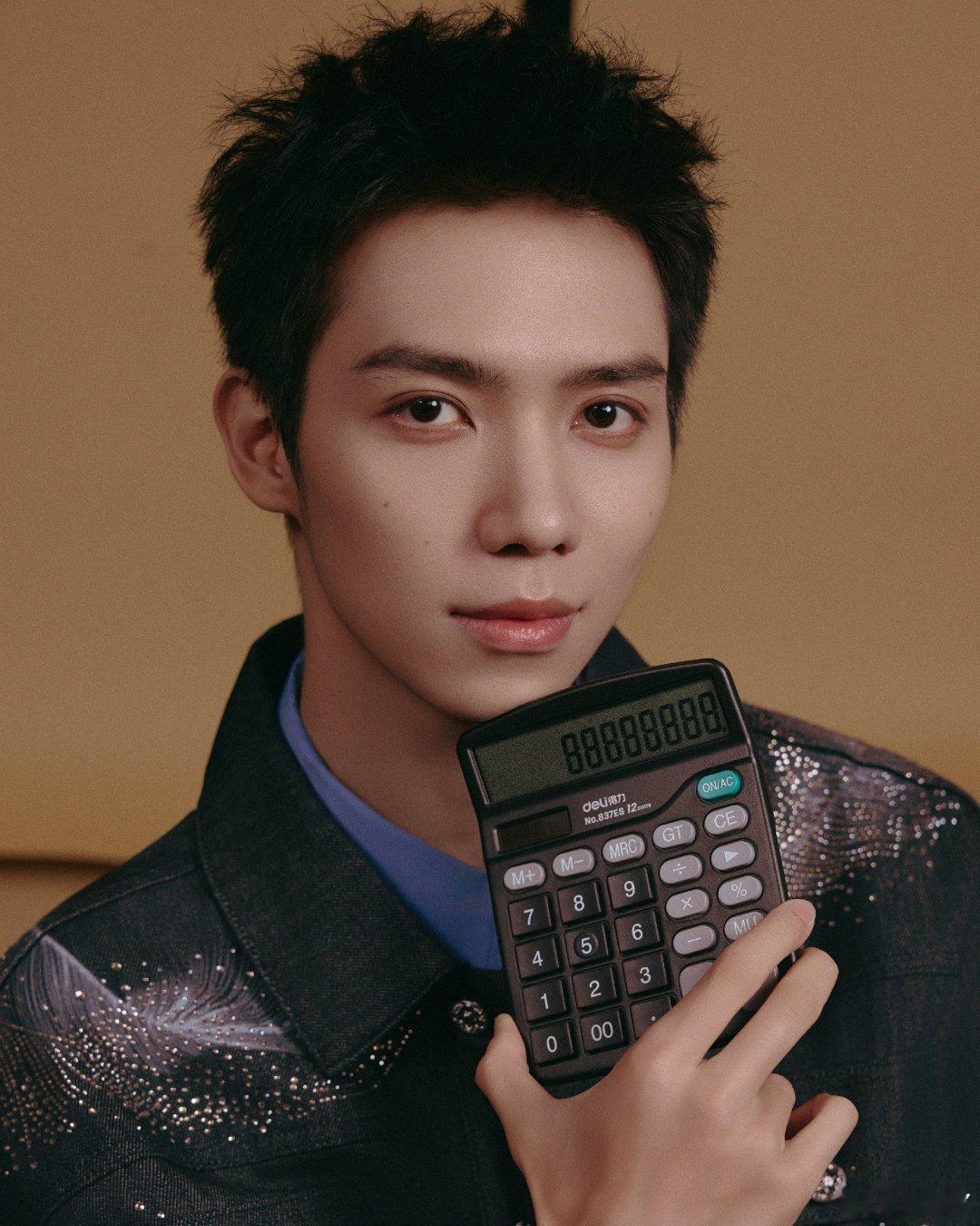 🚢 晚安一舟✨对你是那种想一下就会红到耳朵根掩面爆炸的喜欢💚🚢