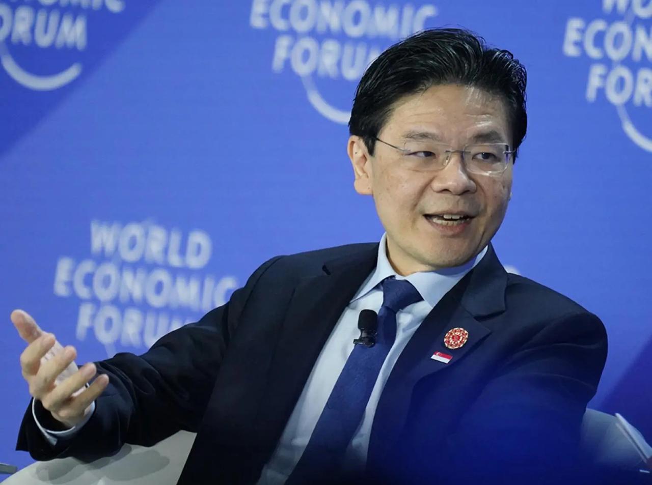 新加坡总理黄循财说，“世界上没有国家能取代美国。”这话除了狗仗人势，跪舔以外，还