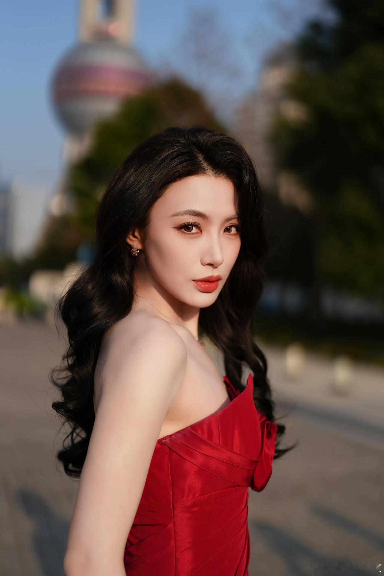 冬日生活打卡季成熟美人明星穿搭写真