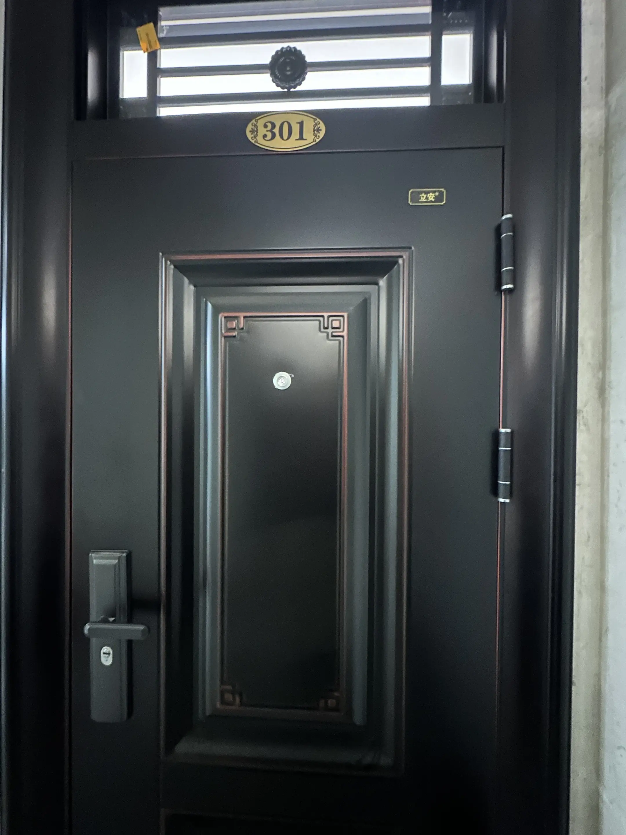 励志商务休闲套间三室一厅一厨一卫 🈷️租日租房吕梁七哥