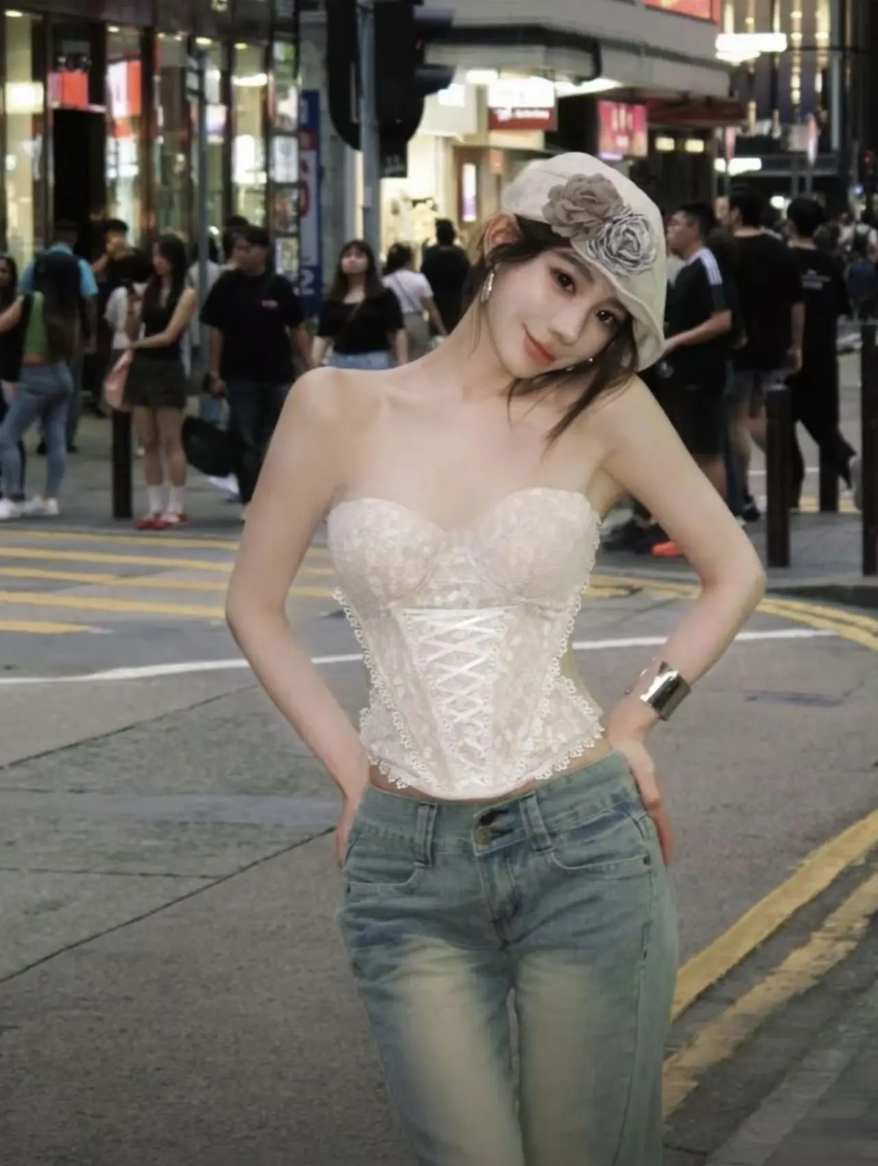 我的老婆们也太美了吧！在评论区蹲蹲大家的美照～