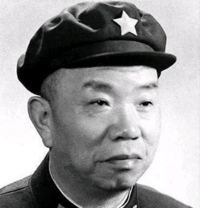 1968年，王树声大将正在机关食堂就餐，见一战士连打五份饭，王树声好奇上前询问，