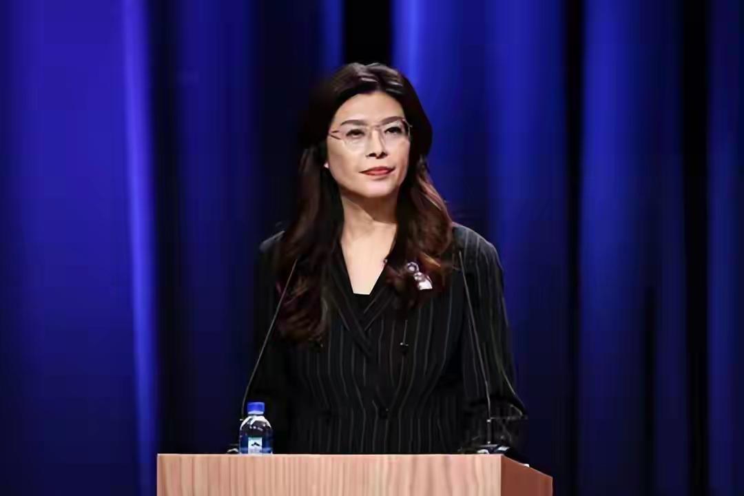 郑丽文要采取果断的行为处理赵少康了。

国民党如果这允许赵少康这样无礼闹下去，估