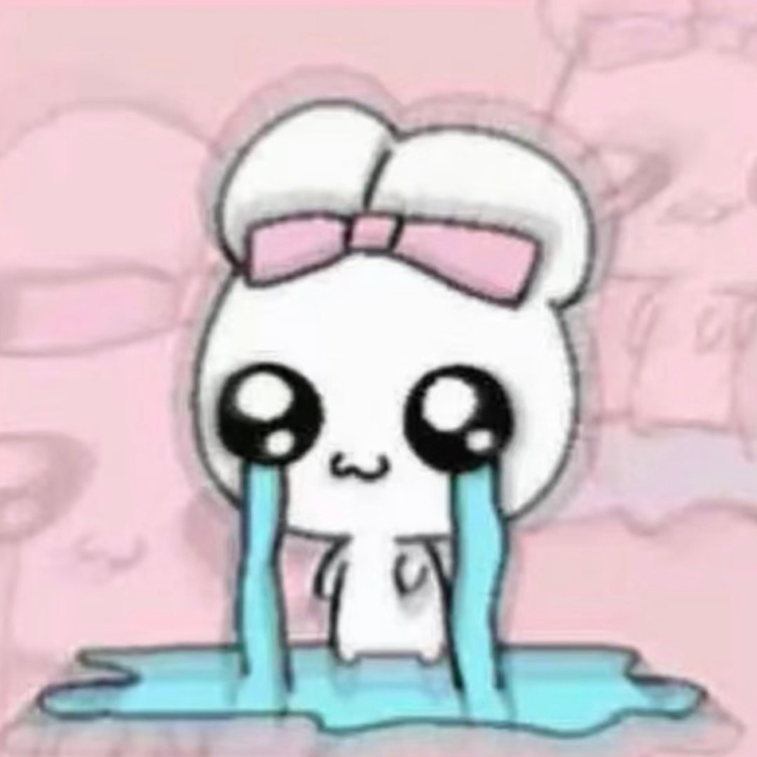 凌晨两点半，我在想一个法国女人现在我要去翻相册了🤏🥺 