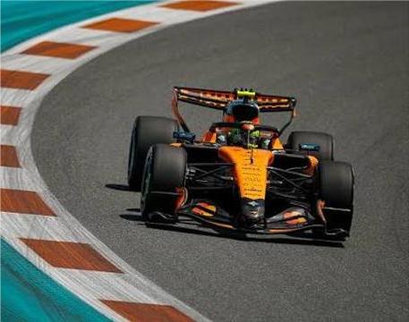 2026 F1墨西哥站：加冕礼旁边，藏着全年最狠的绞肉机
安东内利365分，第九