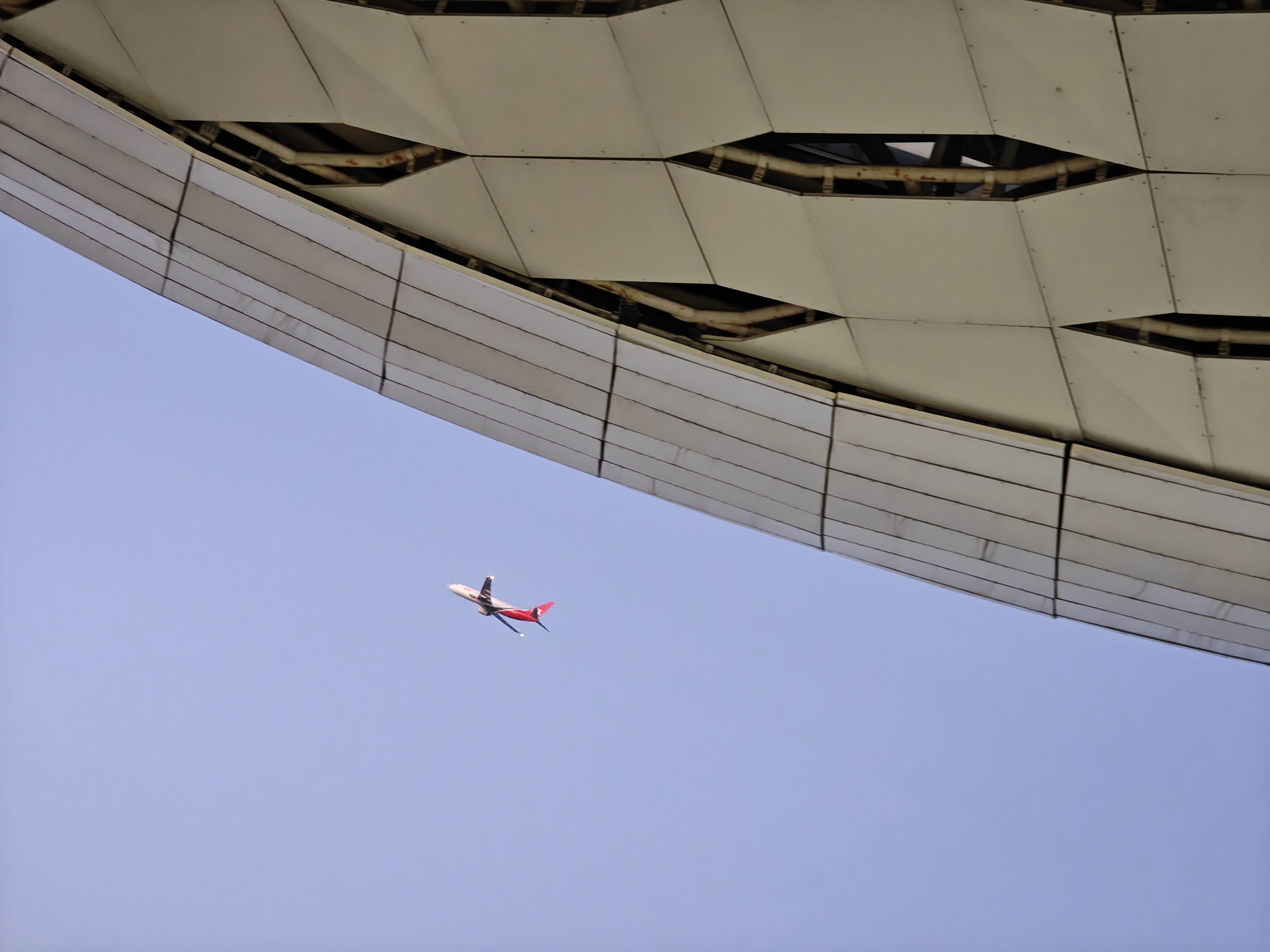 早ﾉ☀，都没起床吧 深圳·深圳宝安国际机场