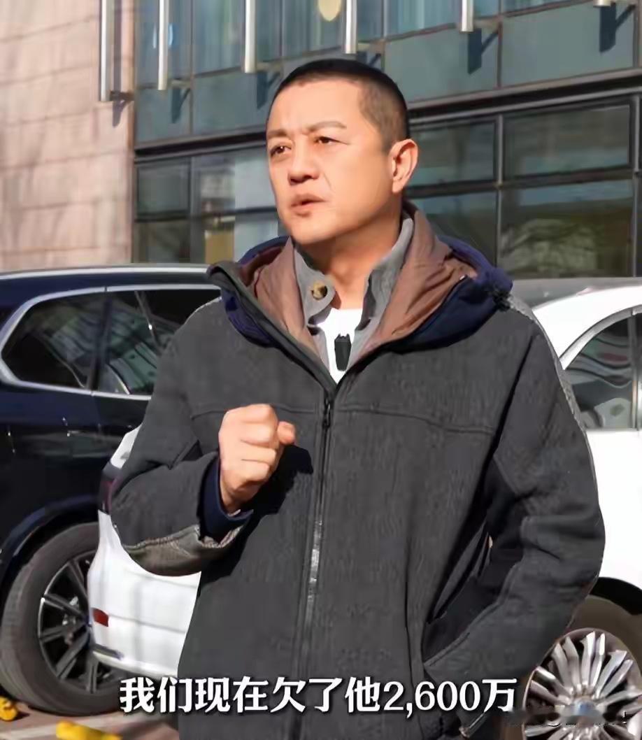 我看了李亚鹏的那个30分钟的视频，
说实话我挺佩服李亚鹏一点的，
那就是即便已经