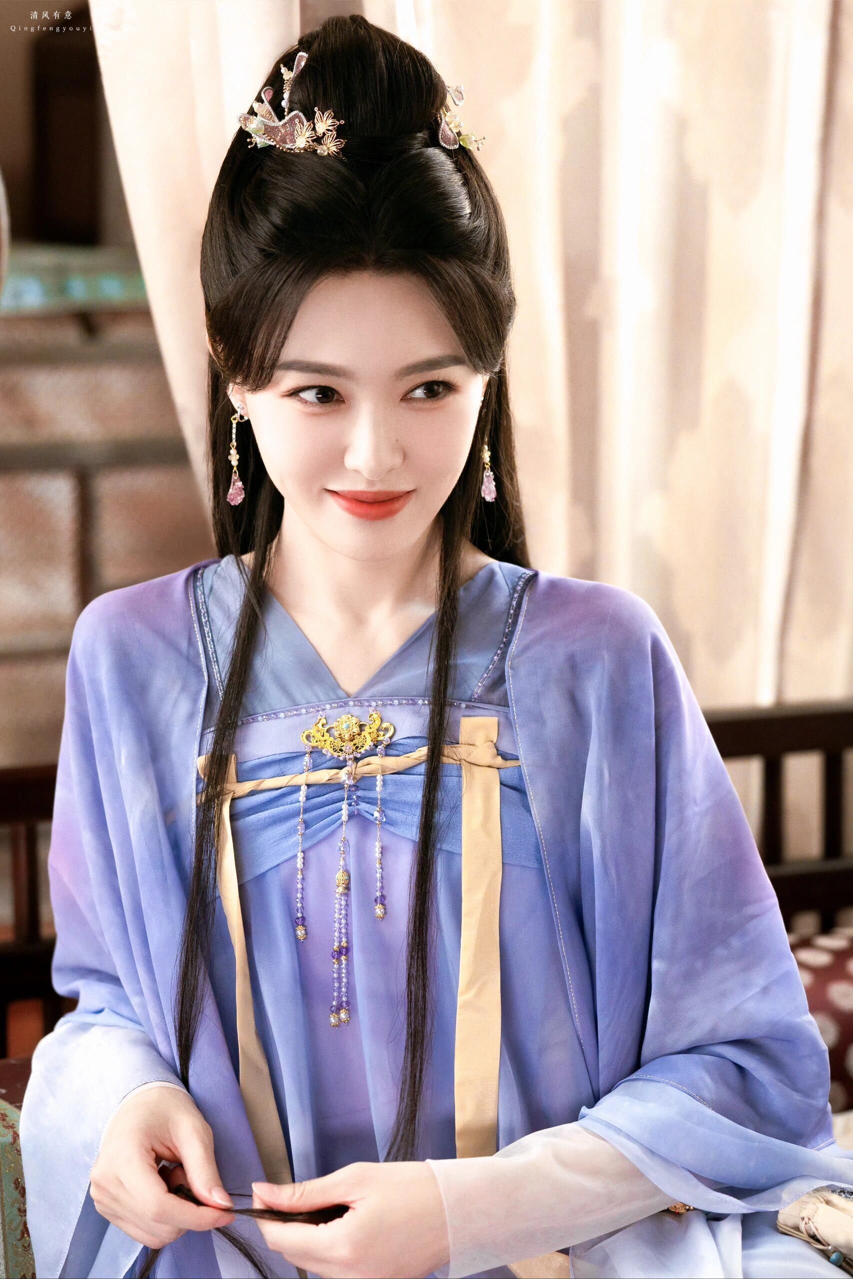 念无双开播一周年唐嫣刘学义念无双开播一周年 唐嫣刘学义念无双开播一周年，是遇到我