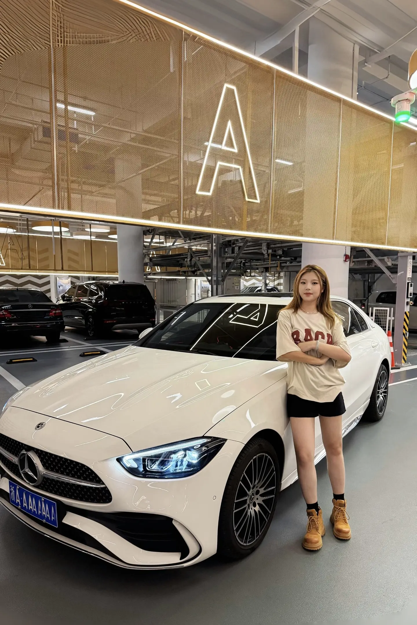 非得保时捷么 我开小奔驰不能送你回家么