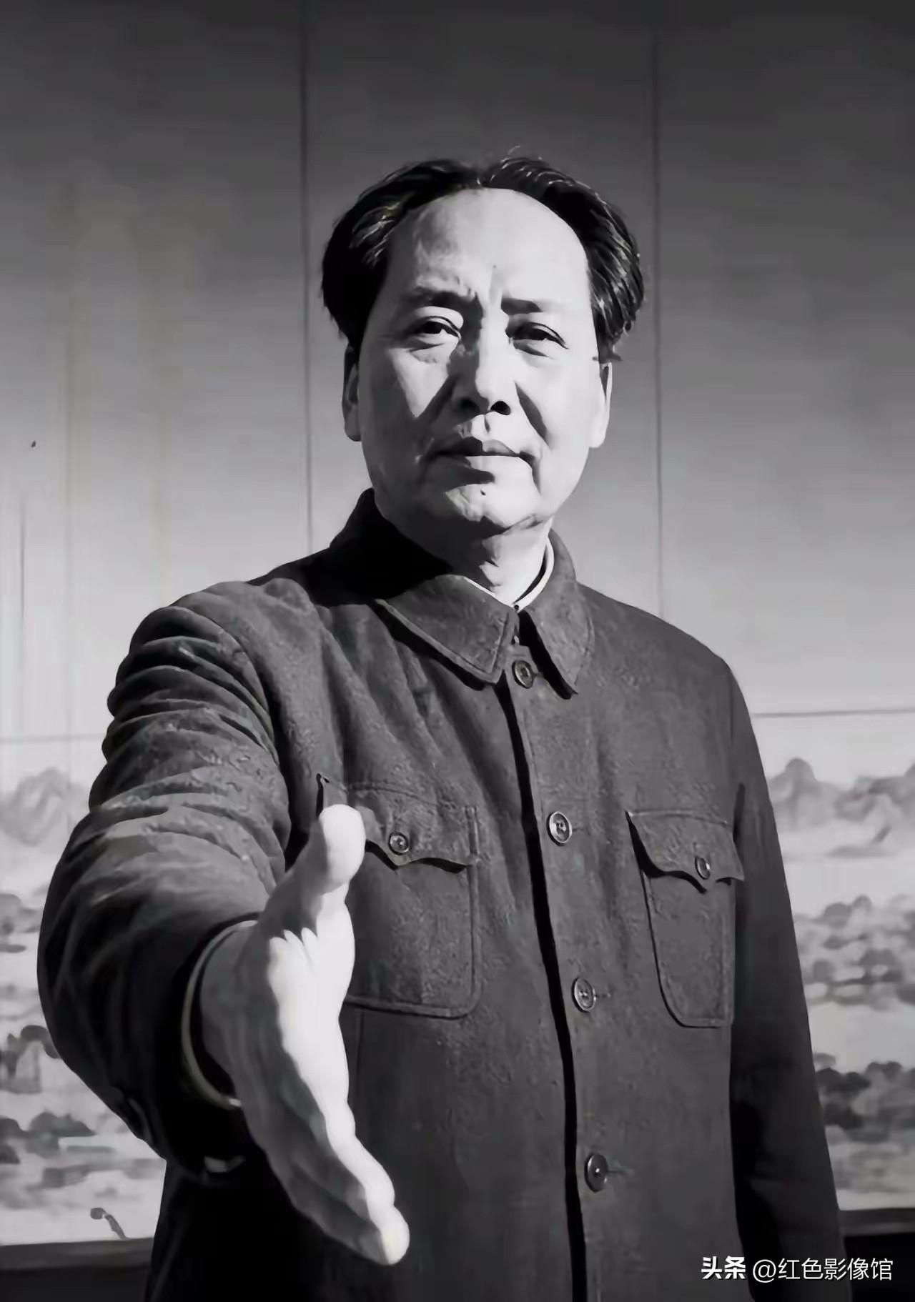 您好，伟大的领袖毛主席