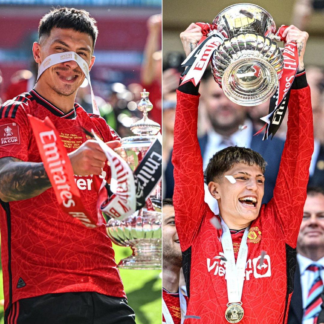 李茶 & 加纳乔，我们是冠军🏆#阿根廷球迷俱乐部[超话]# #曼联夺得足总杯冠