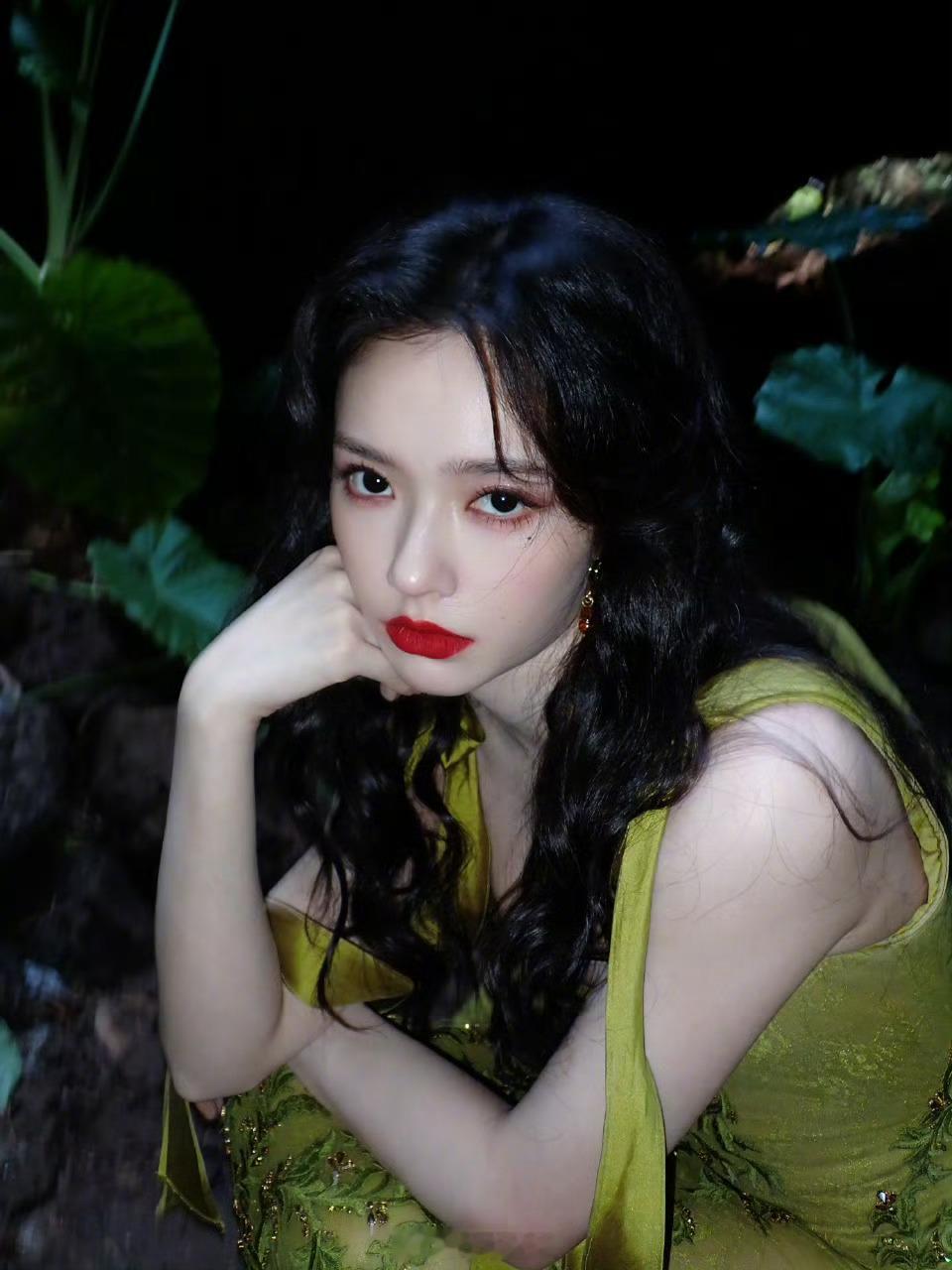 林允方报平安林允 速效救心丸 林允方回应：是正常拍摄且也有做保暖措施，感谢大家的