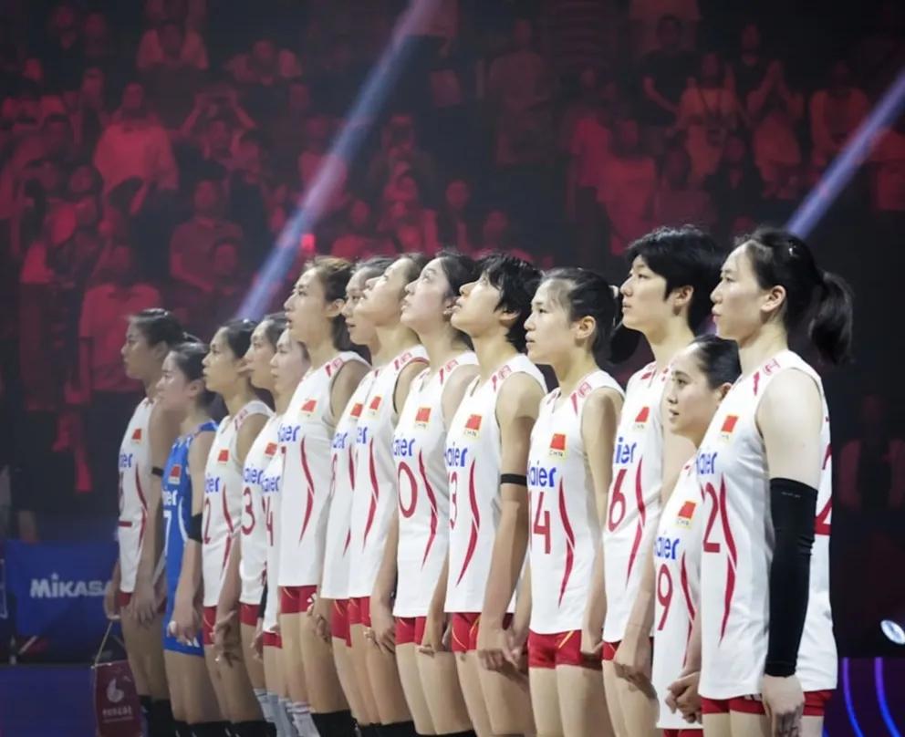 中国女排大比分3：2胜德国女排，
先来看一下中国女排姑娘的比赛数据：

庄宇珊得