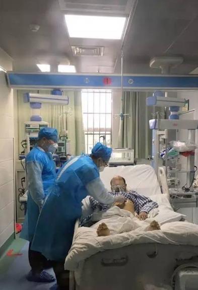 金钱再次打败亲情！北京，男子患肝癌已经是晚期，他放心不下妻女，在去世前3天，请朋