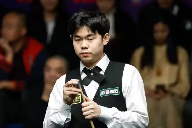 斯诺克英锦赛-资格赛第二/三轮，今日赛程
(2025年11月24日，星期一)
