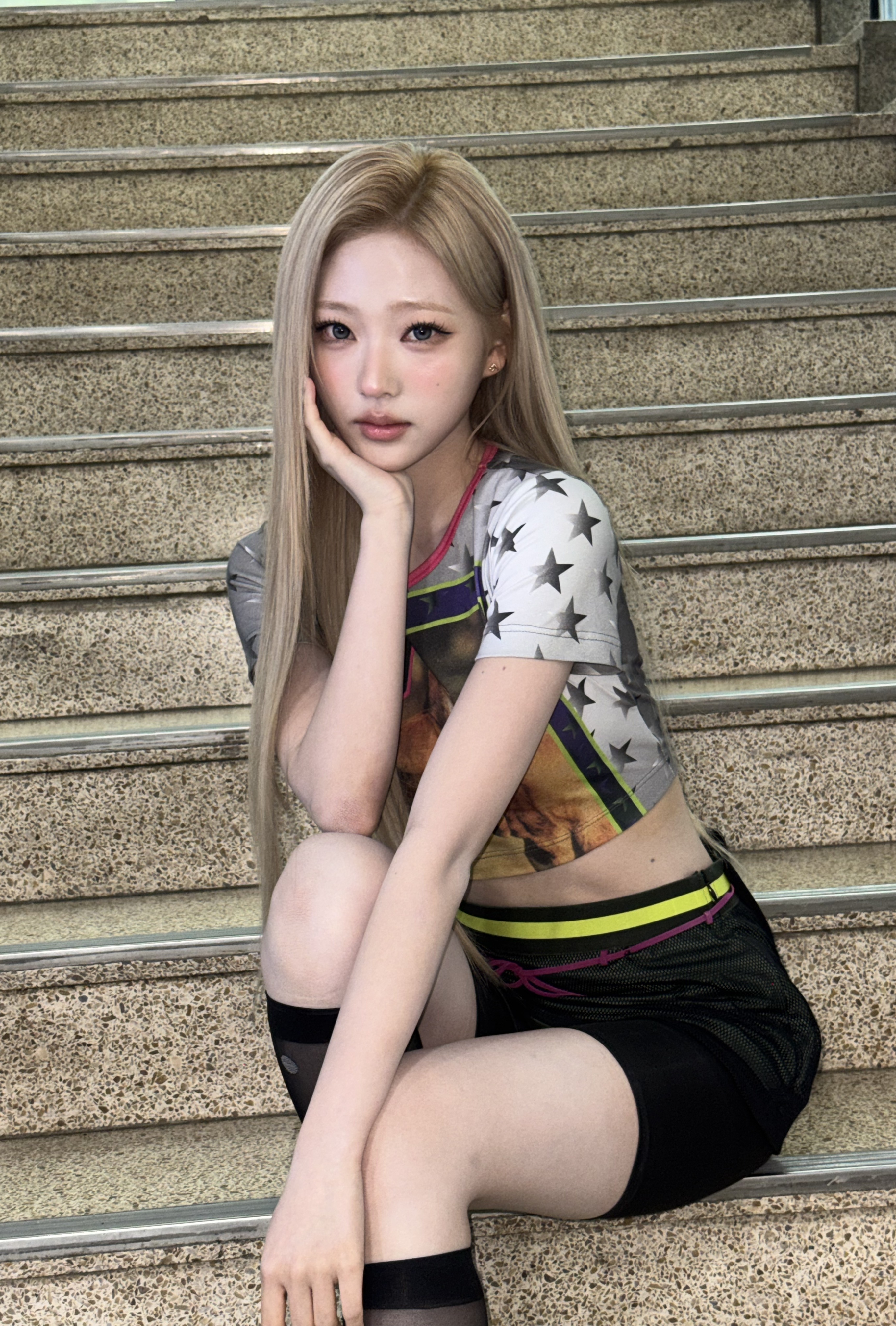 这个身材脸蛋完全bjd啊😭 ​​​