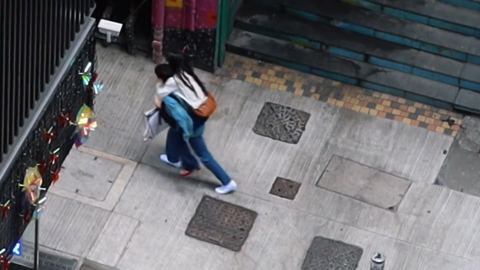 李钟硕 文佳煐，只需轻轻一吻，我便无法抗拒💑💋《瑞草洞》中，我誓不放过你🔄